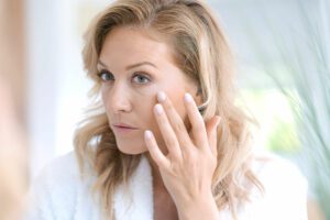 neu khong the khien thoi gian ngung lai thi hay trai qua mot cach vui ve