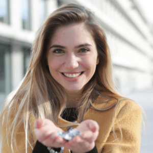 nu cuoi la mon qua vo gia