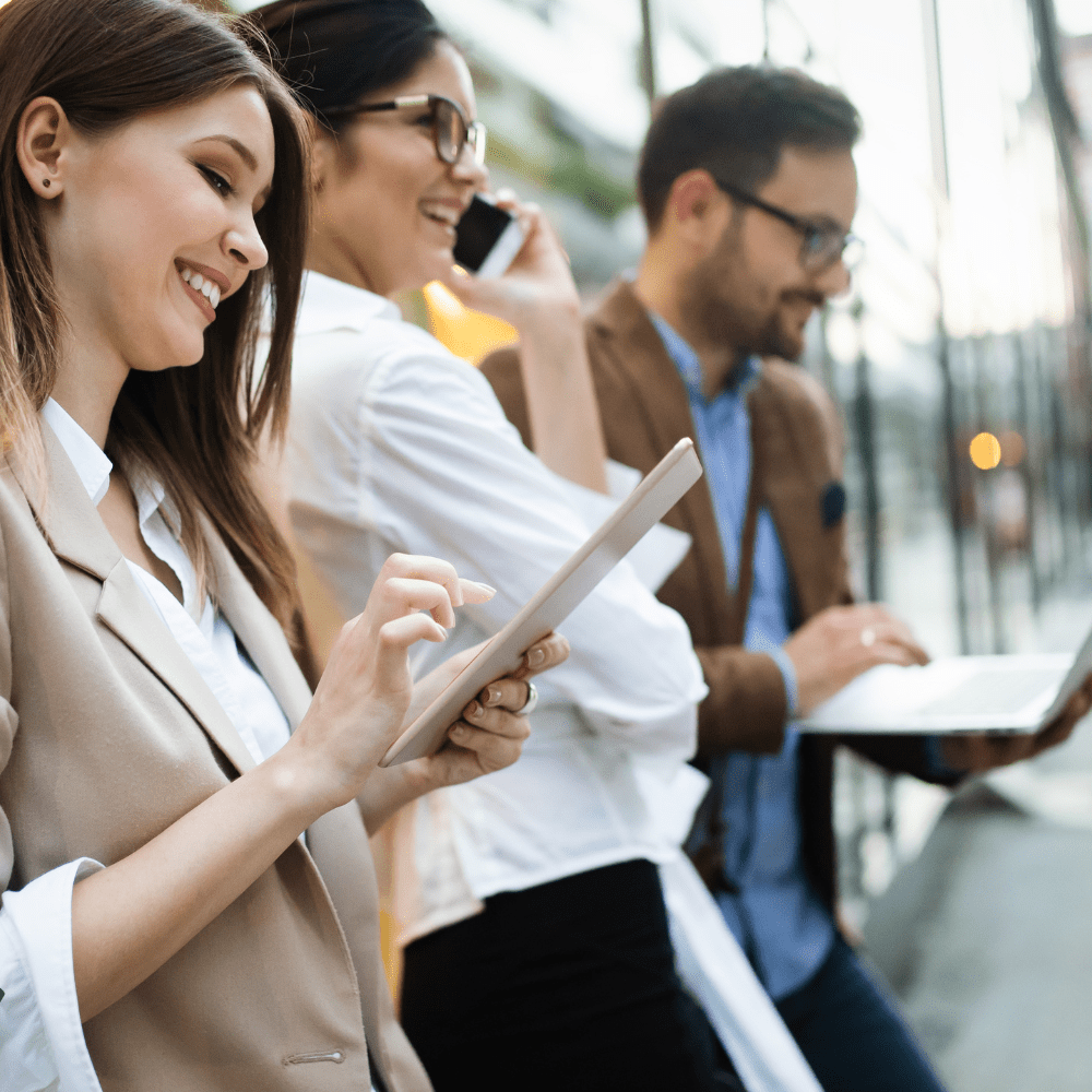 thiet bi ky thuat so chi phoi su quan tam va thoi gian cua ban